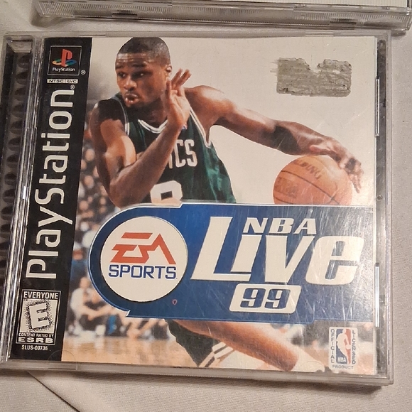 NBA Live Black and White Video Game for PlayStation - Picture 1 of 4